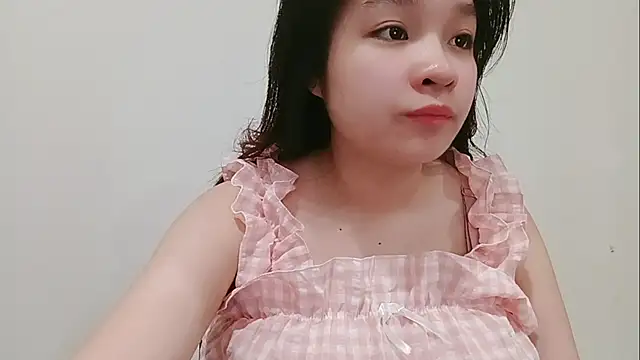 Milajinxi online show from April 10, 2026, 1:00 am