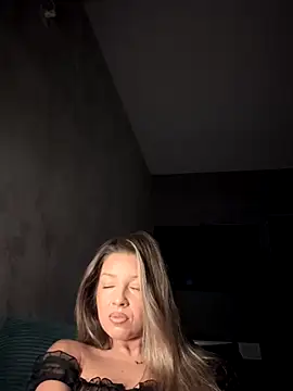 Snapshot of SonyaD_ chatting on October 13, 2025, 1:38 am SonyaD online show from October 13, 2025, 1:38 am