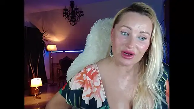 Snapshot of eyesangel22 chatting on December 21, 2024, 3:42 pm eyesangel22 online show from December 21, 2024, 3:42 pm