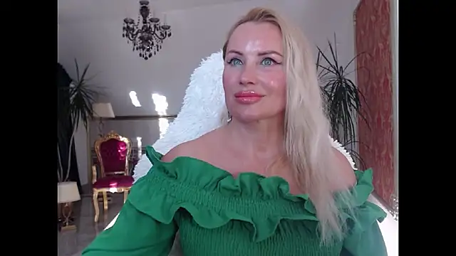 Snapshot of eyesangel22 chatting on January 25, 2025, 9:26 am eyesangel22 online show from January 25, 2025, 9:26 am