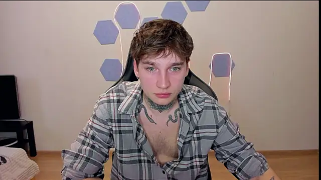 Chris Tyson online show from December 5, 2024, 7:27 am