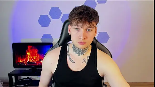 Chris Tyson online show from March 8, 2025, 2:34 am