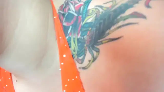 Snapshot of Persiasparadise chatting on October 3, 2025, 6:16 pm Persiasparadise online show from October 3, 2025, 6:16 pm