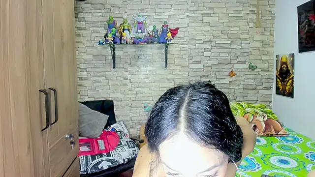 kaiagerbes3 online show from February 14, 2026, 6:48 pm