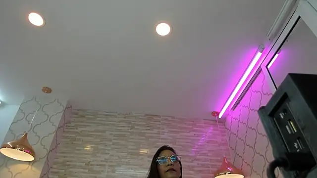 ZoeSmitth online show from October 29, 2025, 11:34 am