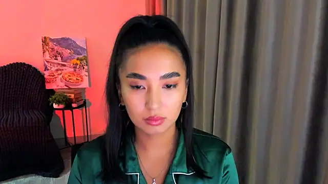 worldofkim online show from January 30, 2025, 9:36 pm