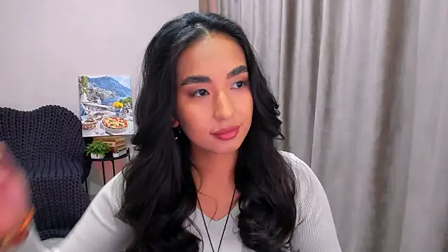 worldofkim online show from February 6, 2025, 1:43 pm