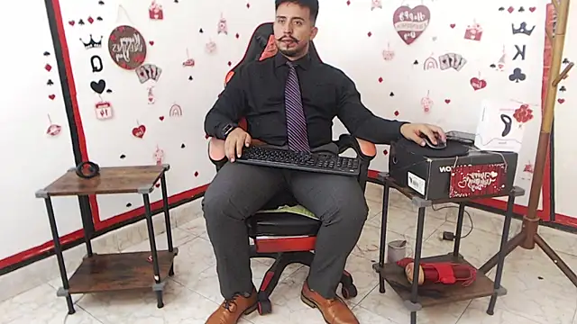 Snapshot of KalethBigDick chatting on February 10, 2025, 8:20 am KalethBigDick online show from February 10, 2025, 8:20 am