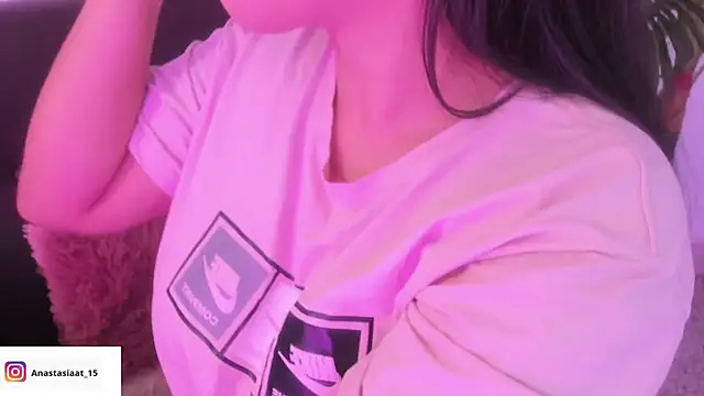 Miia Thompsonn online show from February 27, 2025, 3:04 am