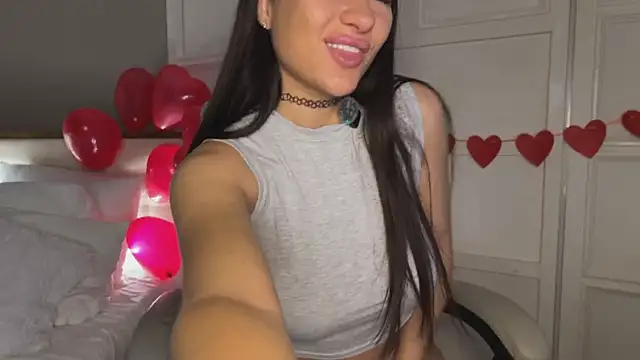 UrLillShy online show from February 6, 2026, 12:15 am