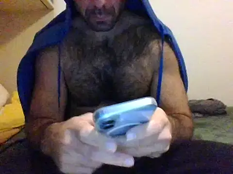 Snapshot of coppai200 chatting on February 10, 2026, 4:33 pm coppai200 online show from February 10, 2026, 4:33 pm