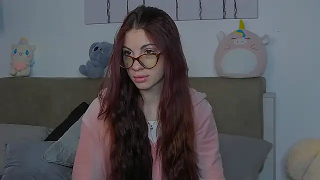 CassKiera online show from October 18, 2025, 4:59 am