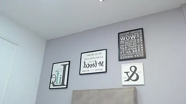 MileyHudson online show from October 28, 2025, 3:54 am