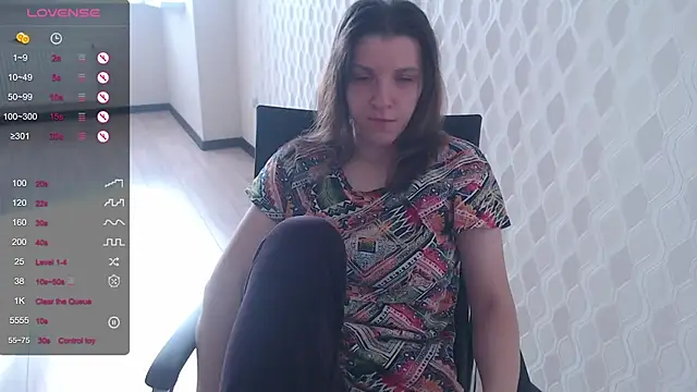 LisaHeart online show from October 7, 2025, 10:45 am