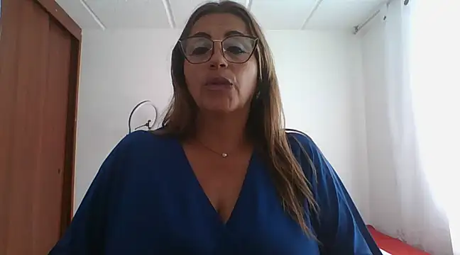 RossanaLionheart online show from February 25, 2025, 7:47 pm