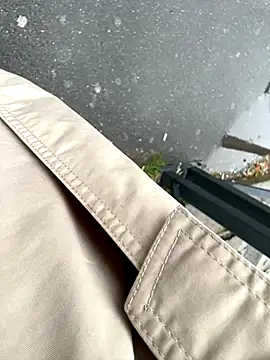 eveangelll online show from October 7, 2025, 7:38 am