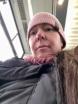 eveangelll online show from March 1, 2026, 6:48 am