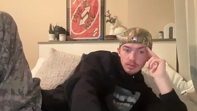 younghungginger online show from January 24, 2025, 2:07 am