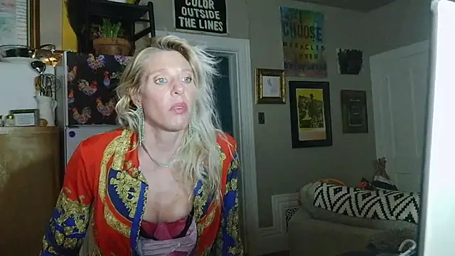 Glamazonx online show from February 24, 2026, 2:09 am