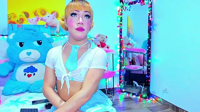 Candy Candy   online show from April 5, 2026, 9:23 pm