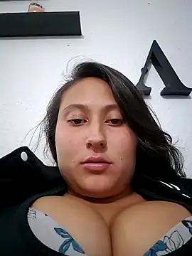 Celeem  online show from January 22, 2025, 3:52 am