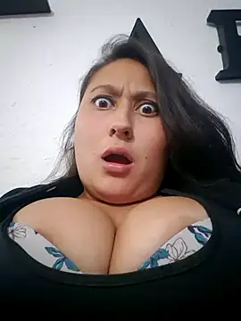 Celeem  online show from January 26, 2025, 3:27 am