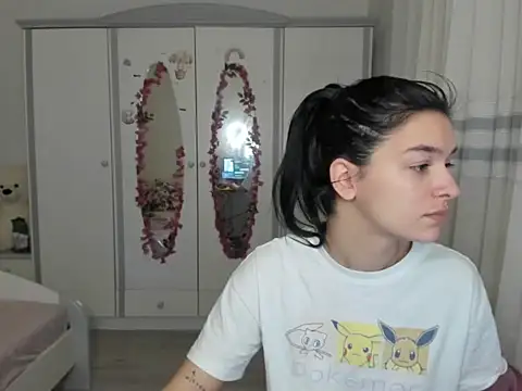 Maya-and guests online show from February 7, 2026, 5:33 am