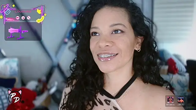 paula daniela1 online show from April 16, 2026, 10:23 pm