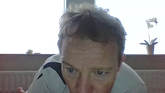 bertolini online show from March 10, 2026, 8:08 am