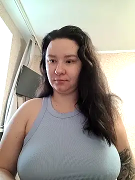 AlexaLexie online show from October 21, 2025, 6:36 am