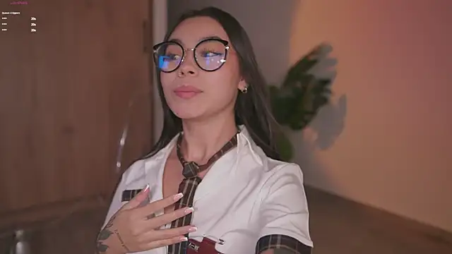 GigiLee  online show from October 25, 2025, 12:29 am