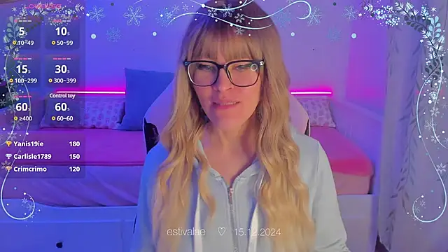 estivalae online show from December 15, 2024, 8:25 pm