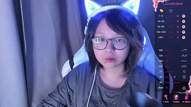 maydaykimmy online show from October 19, 2025, 9:15 pm