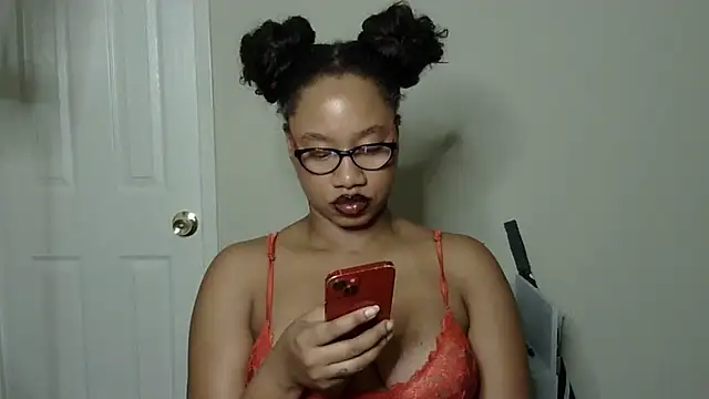 Snapshot of goddessdaisysky chatting on September 20, 2025, 4:35 am goddessdaisysky online show from September 20, 2025, 4:35 am