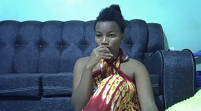 prettychoco1 online show from February 9, 2025, 5:11 pm