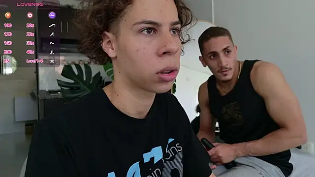 Snapshot of MikeRoss7777 chatting on October 29, 2025, 3:58 pm MikeRoss7777 online show from October 29, 2025, 3:58 pm