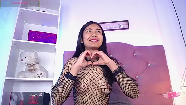 Snapshot of M_Janne chatting on October 20, 2025, 2:17 pm M Janne online show from October 20, 2025, 2:17 pm