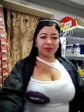 Ariana-pp03 online show from October 11, 2025, 1:31 pm