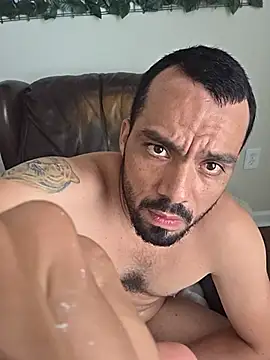 calichemiles online show from July 25, 2026, 8:39 pm