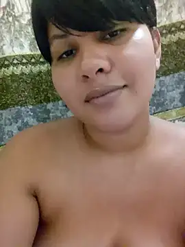 Yara0k online show from January 14, 2025, 5:23 pm