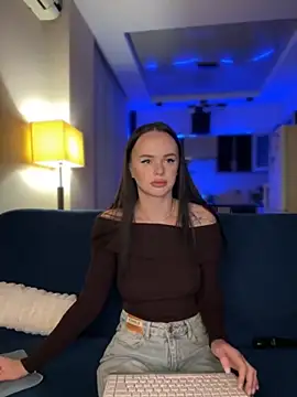 DinaTasty online show from October 14, 2025, 6:20 pm