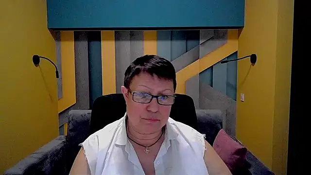 BarbaraTurners online show from March 17, 2025, 3:57 am