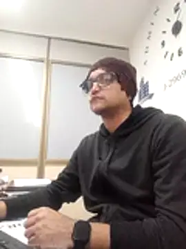 ClarkGiven online show from November 25, 2025, 10:10 pm