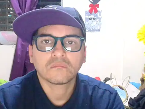 ClarkGiven online show from December 18, 2025, 12:06 am