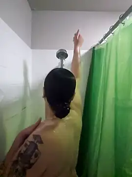 honeeyyy pot online show from December 6, 2024, 4:25 am