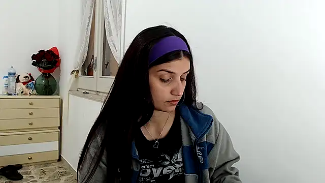 ZajiraShane online show from January 18, 2026, 10:13 pm