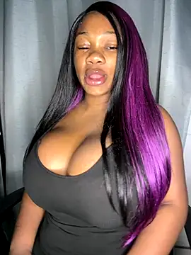 Snapshot of CharismaaBanx chatting on October 2, 2025, 7:26 am CharismaaBanx online show from October 2, 2025, 7:26 am