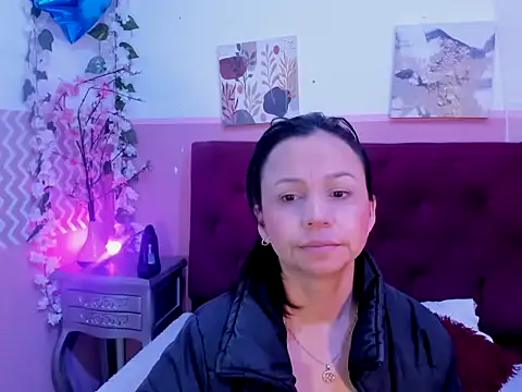 candysmitxxx online show from January 15, 2026, 3:11 am