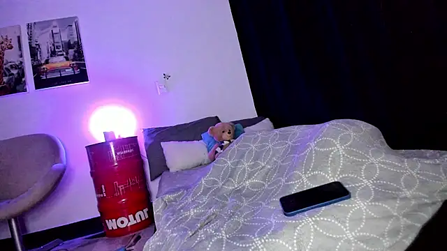 Curlblue online show from March 14, 2025, 8:21 am