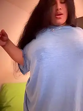 Badkittykim online show from April 19, 2026, 5:01 pm